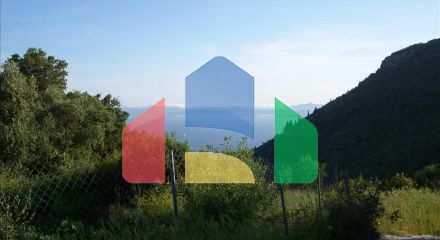 Продаж - Земельна ділянка 15000 m² на о. Корфу