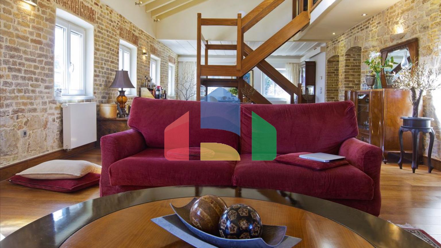 Продажа - Двухуровневая квартира 230 m² на о. Корфу