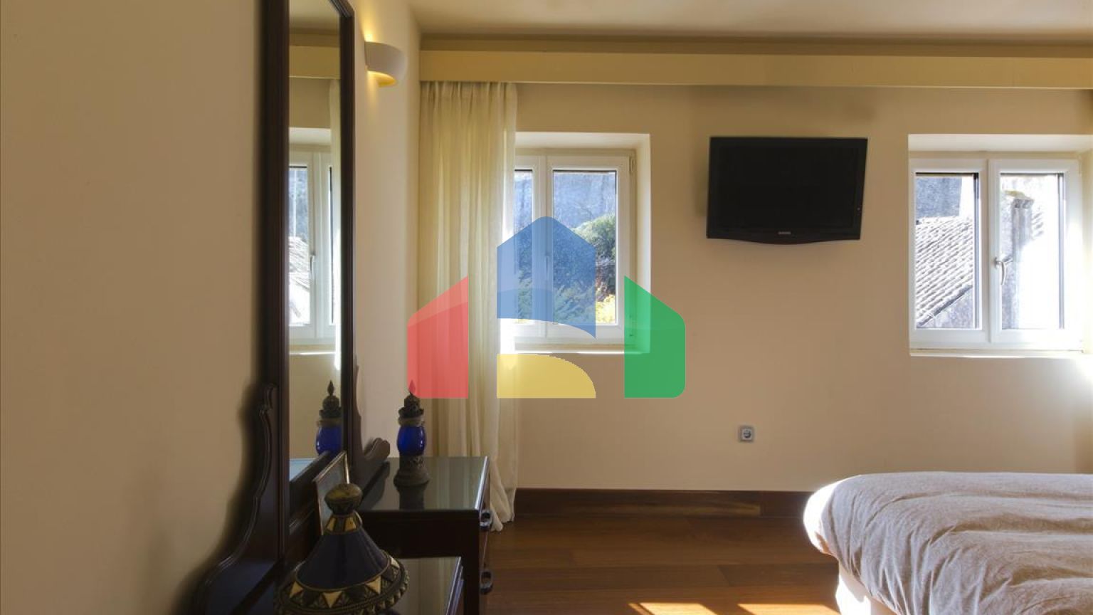 Продажа - Двухуровневая квартира 230 m² на о. Корфу