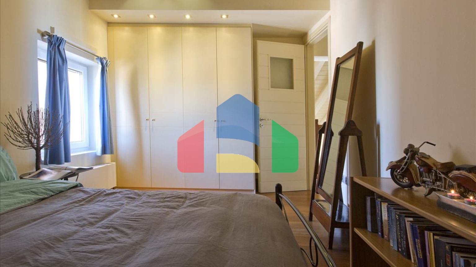 Продажа - Двухуровневая квартира 230 m² на о. Корфу