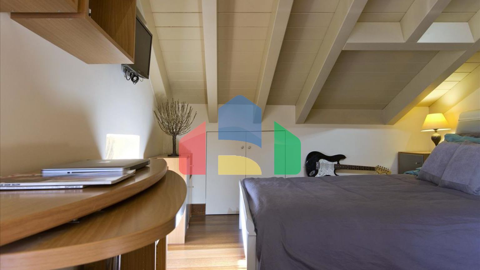 Продажа - Двухуровневая квартира 230 m² на о. Корфу