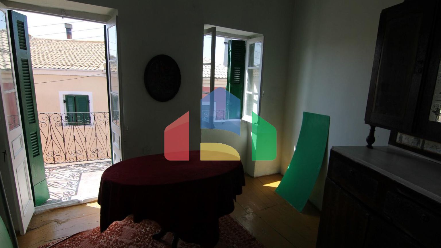 Продажа - Коттедж 240 m² на о. Корфу