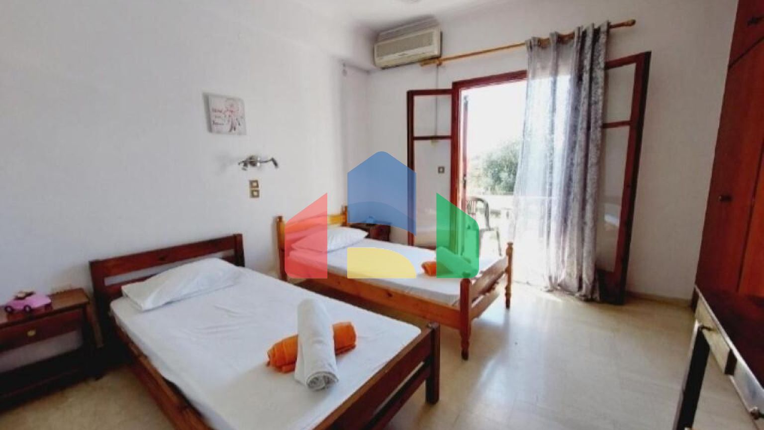 Продаж - Бізнес 130 m² на о. Корфу