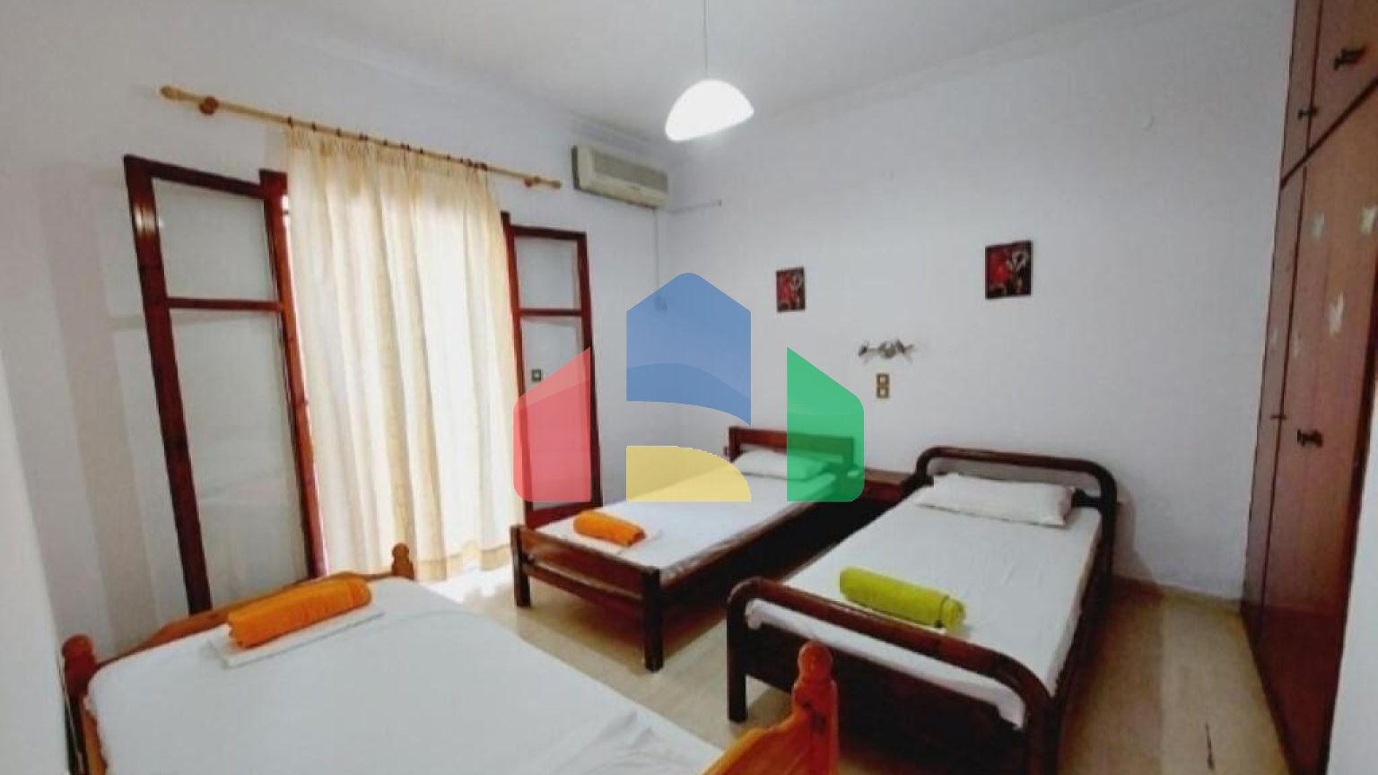 Продаж - Бізнес 130 m² на о. Корфу