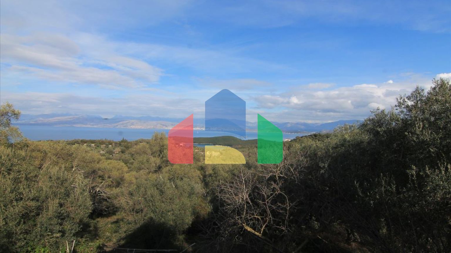 Продажа - Коттедж 130 m² на о. Корфу