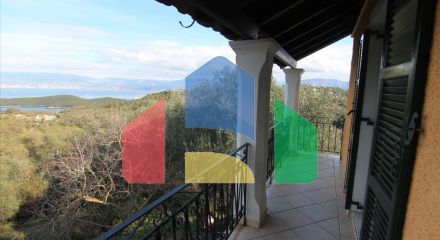 Продажа - Коттедж 130 m² на о. Корфу