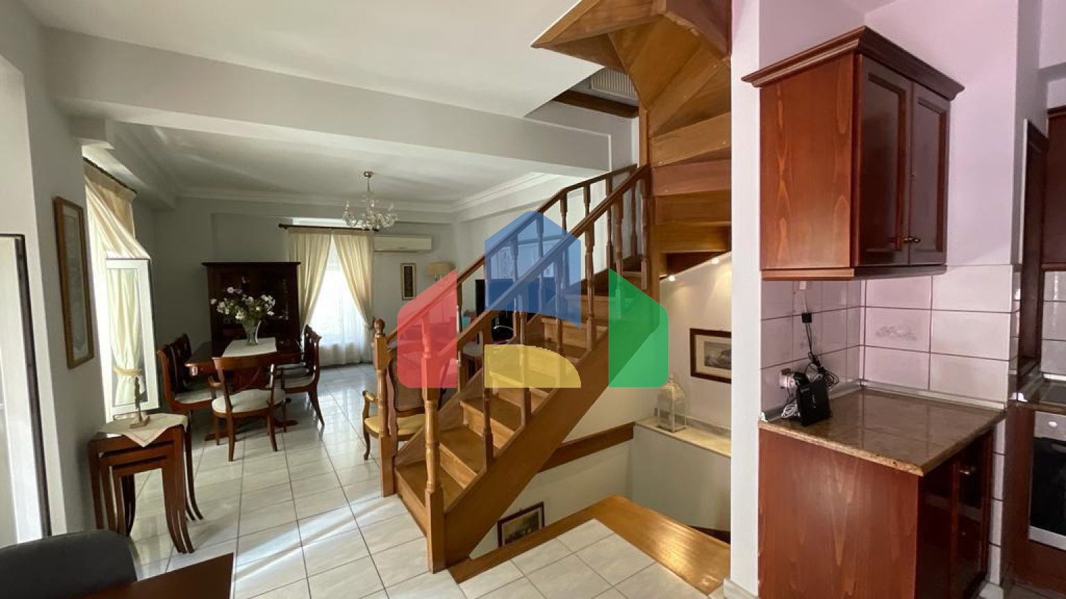 Продажа - Коттедж 145 m² на о. Корфу