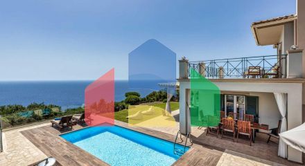 For Sale - Villa 181 m² in Corfu