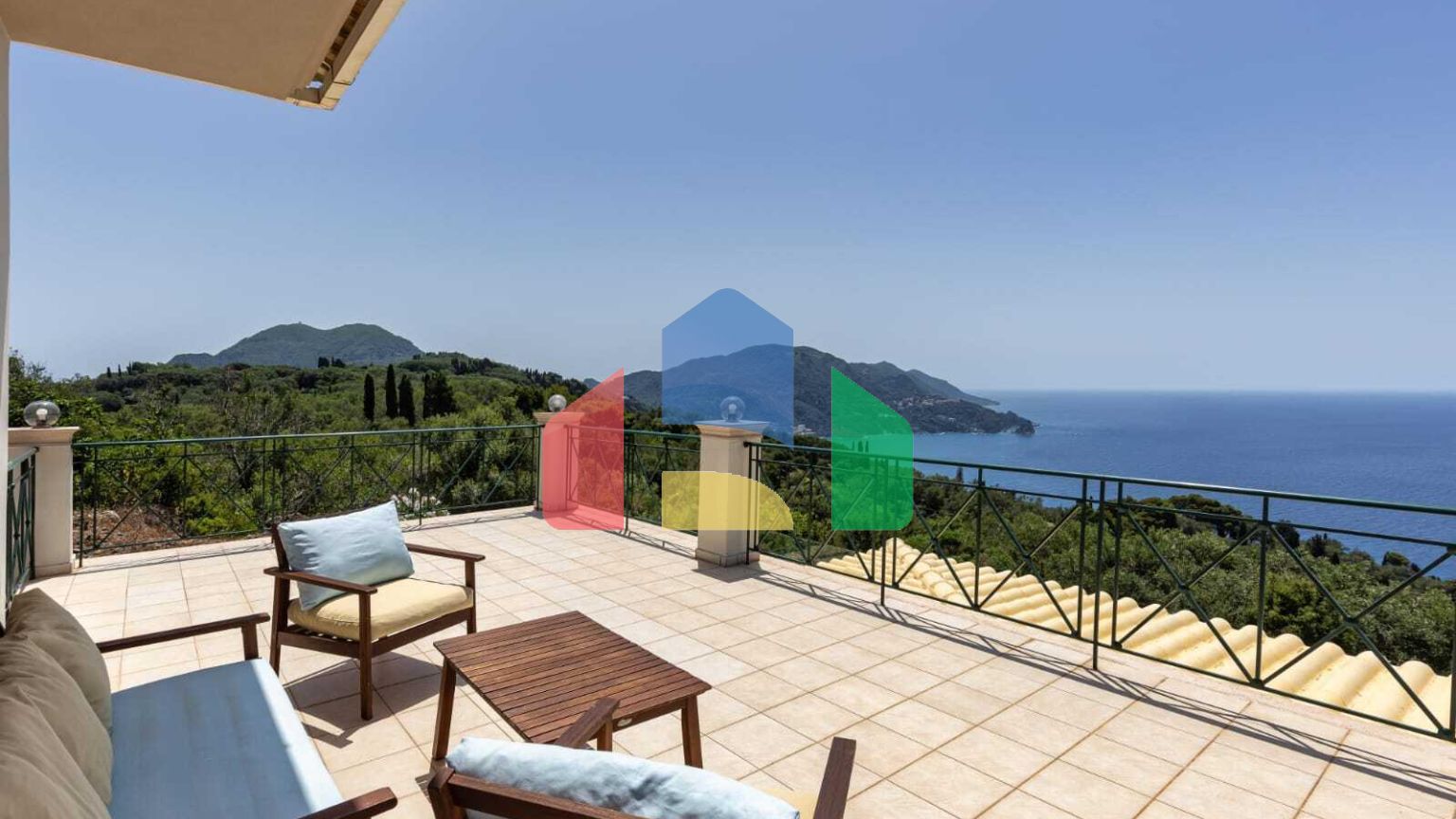 Продажа - Вилла 181 m² на о. Корфу