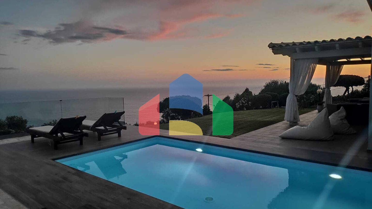 Продажа - Вилла 181 m² на о. Корфу