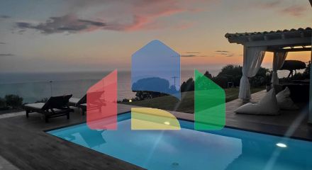 Продажа - Вилла 181 m² на о. Корфу