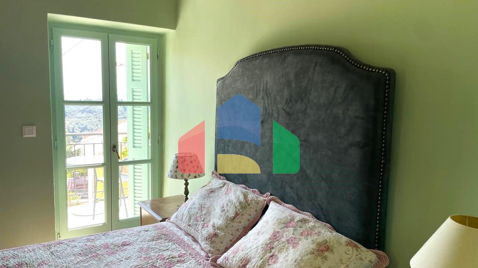 Продаж - Таунхаус 70 m² на о. Корфу