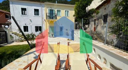 Продаж - Таунхаус 70 m² на о. Корфу