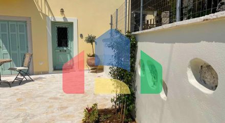 Продаж - Таунхаус 70 m² на о. Корфу