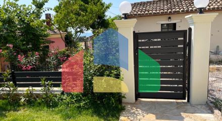 Продаж - Таунхаус 70 m² на о. Корфу