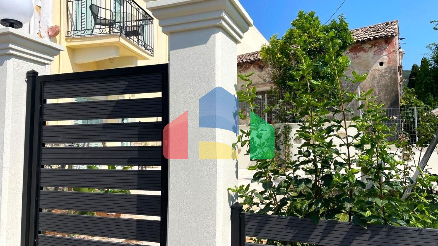 Продаж - Таунхаус 70 m² на о. Корфу