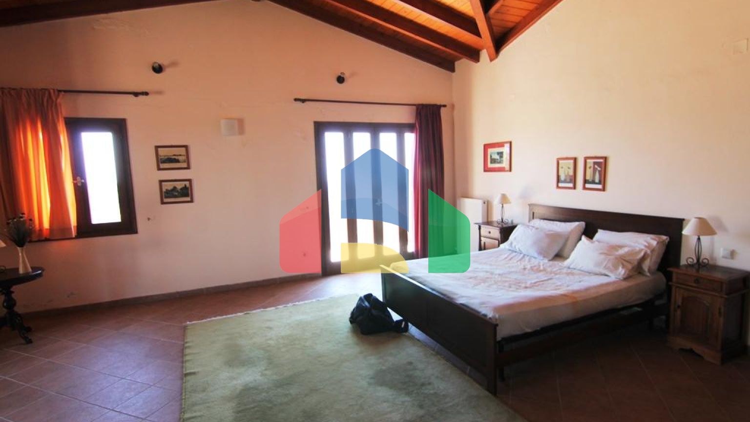 Продаж - Вілла 300 m² на о. Корфу