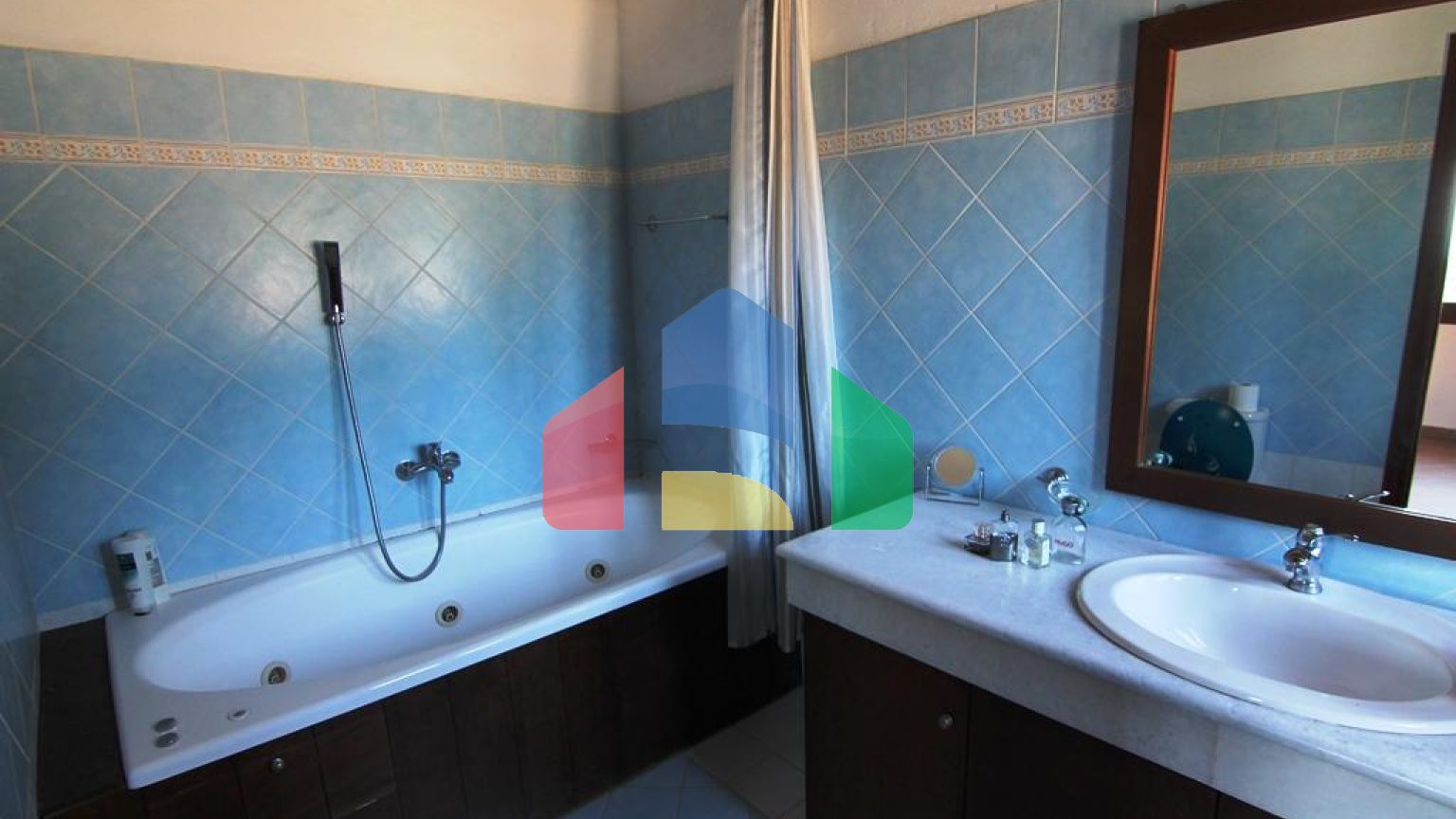 Продаж - Вілла 300 m² на о. Корфу