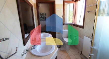 Продаж - Вілла 300 m² на о. Корфу