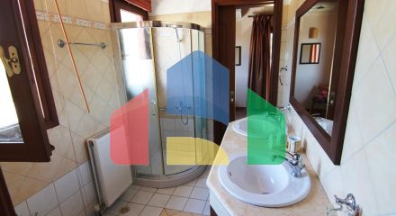 Продаж - Вілла 300 m² на о. Корфу