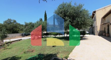 Продаж - Вілла 300 m² на о. Корфу