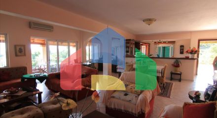 Продажа - Коттедж 380 m² на о. Корфу