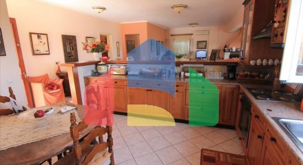 Продажа - Коттедж 380 m² на о. Корфу