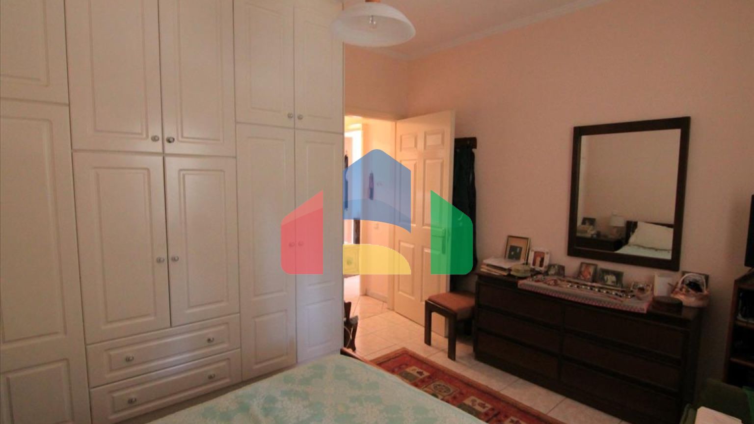 Продаж - Котедж 380 m² на о. Корфу