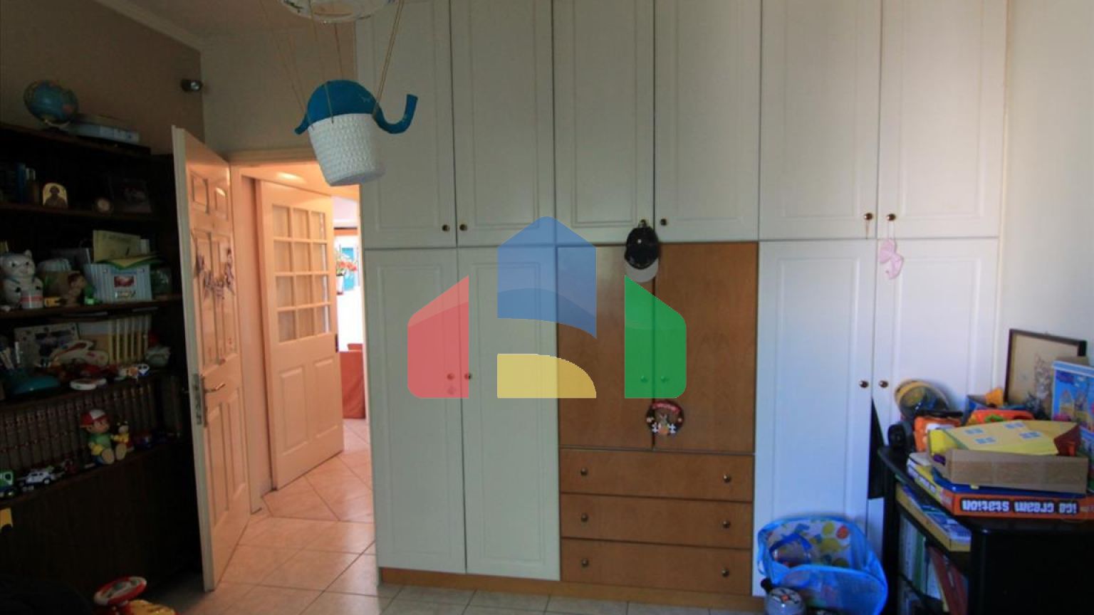 Продаж - Котедж 380 m² на о. Корфу