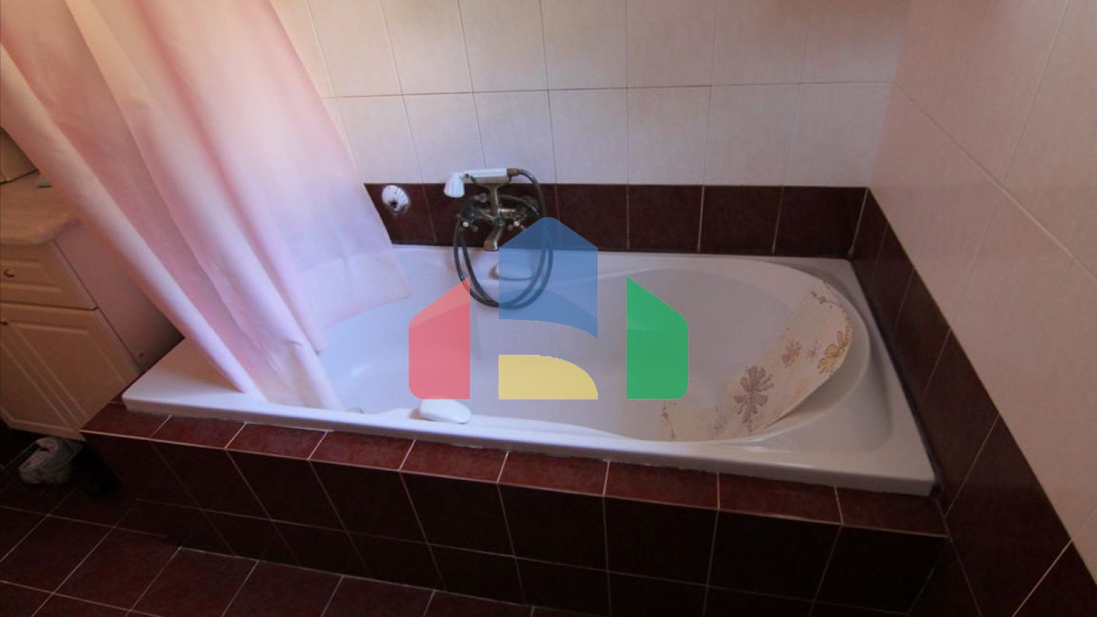 Продаж - Котедж 380 m² на о. Корфу