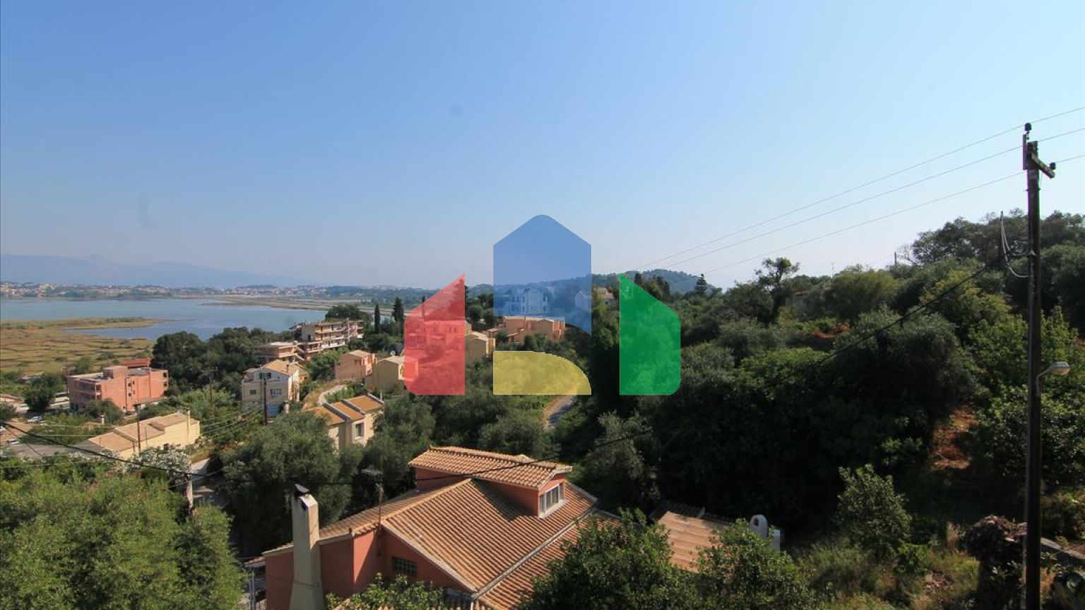 Продаж - Котедж 380 m² на о. Корфу