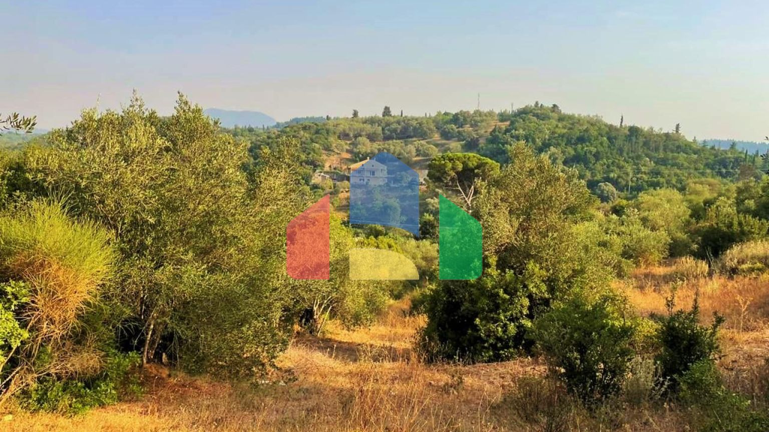 Продажа - Земельный участок 21000 m² на о. Корфу