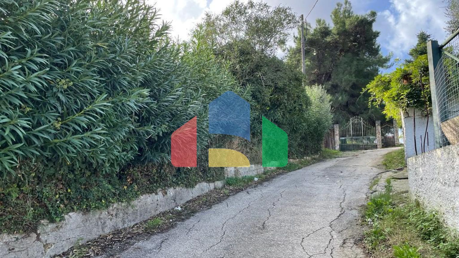 Продажа - Земельный участок 8500 m² на о. Корфу