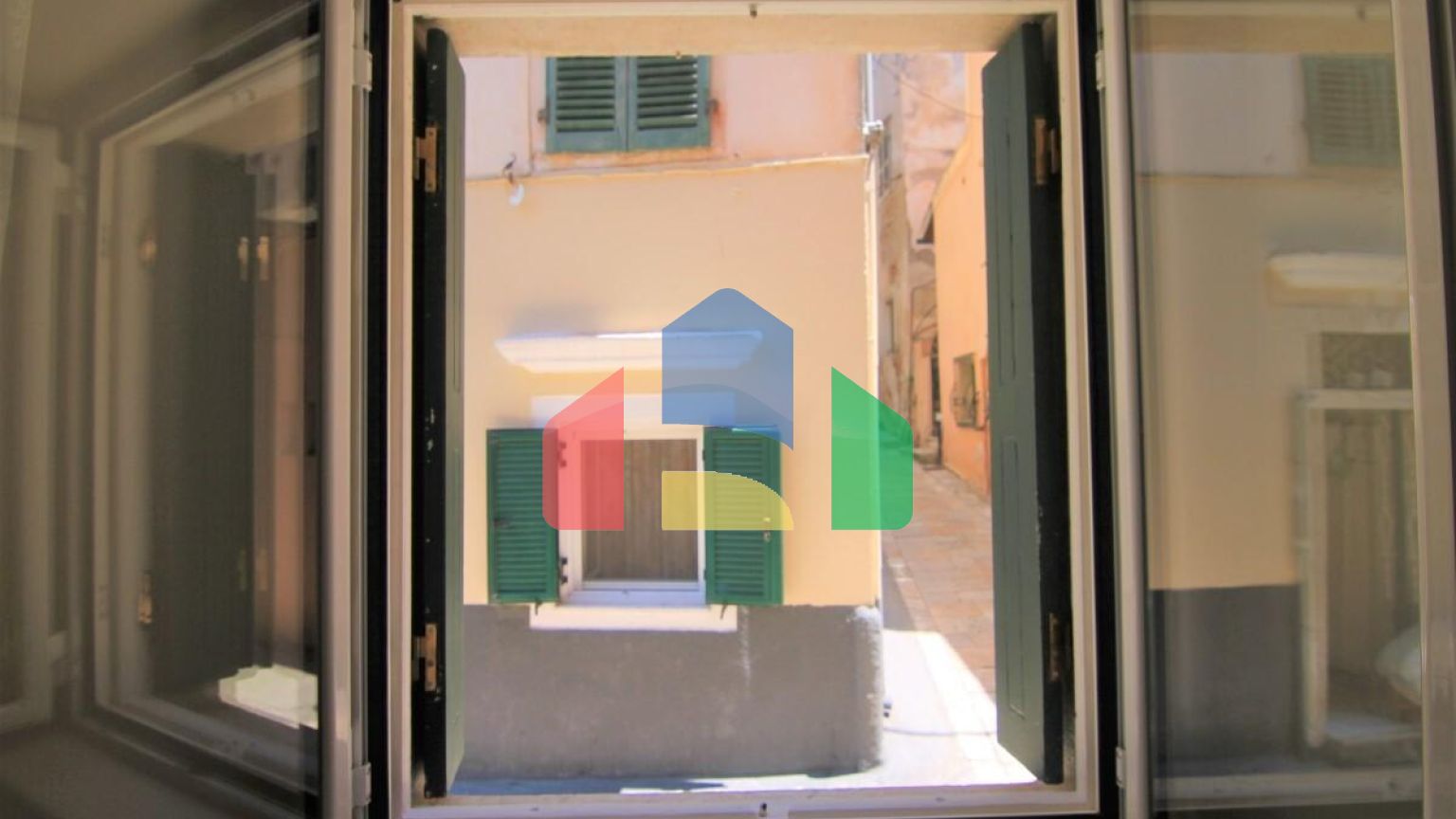 Продаж - Квартира 59 m² на о. Корфу