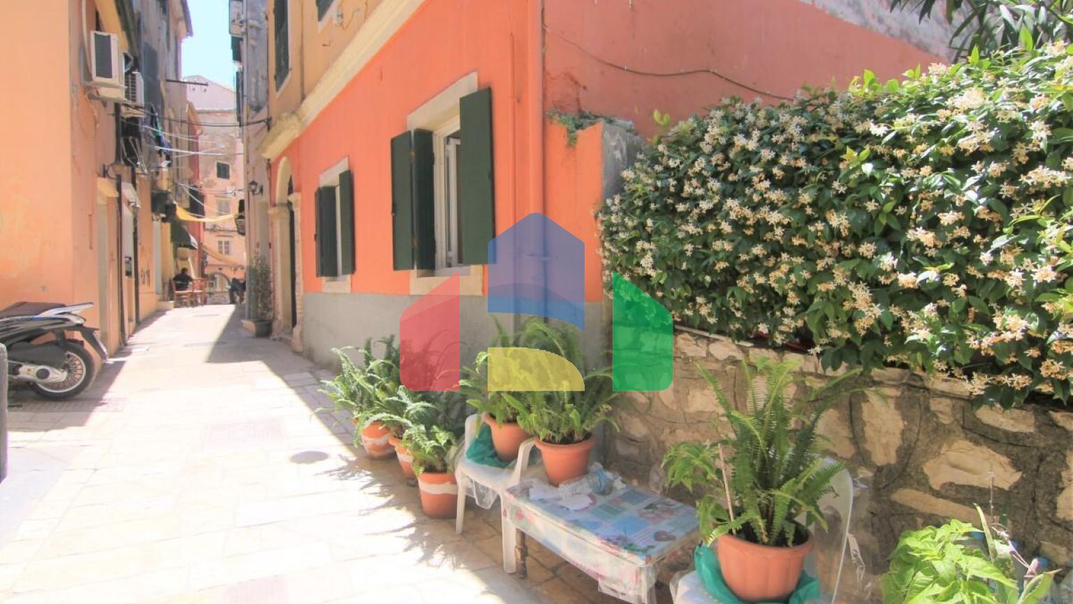 Продаж - Квартира 59 m² на о. Корфу