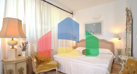 Продаж - Вілла 250 m² на о. Корфу