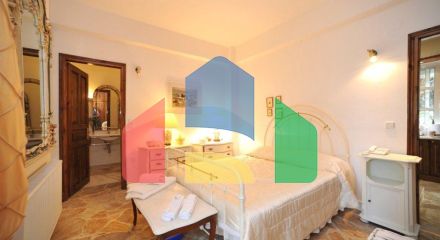 Продаж - Вілла 250 m² на о. Корфу