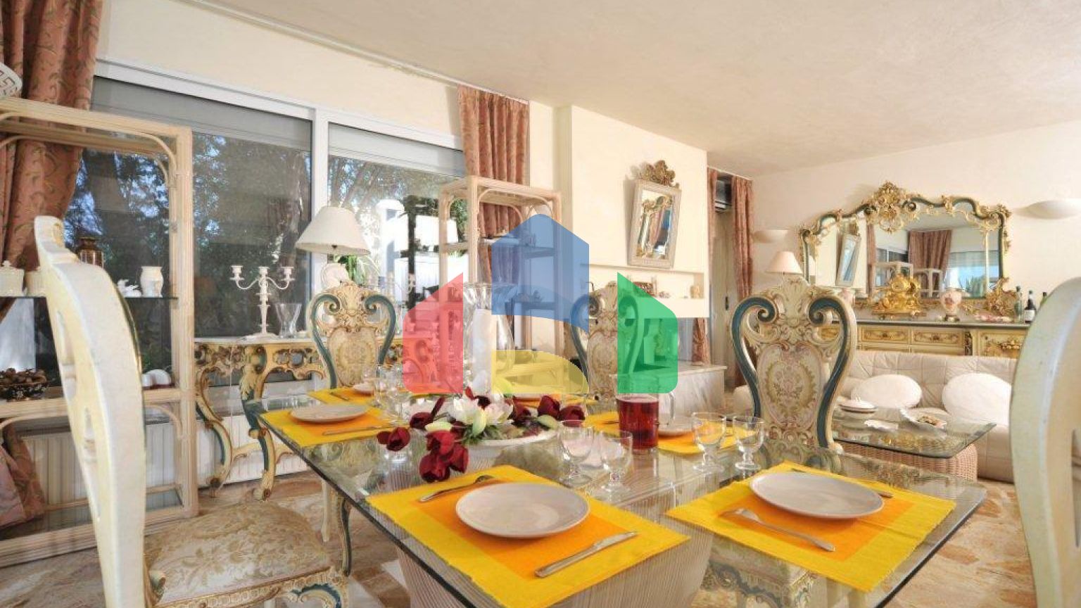 Продаж - Вілла 250 m² на о. Корфу