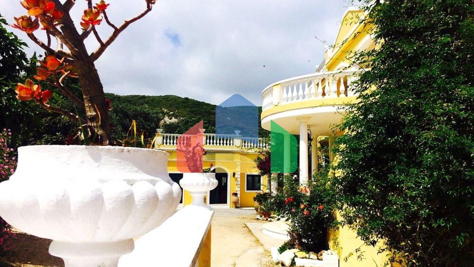 Продажа - Комплекс 650 m² на о. Корфу