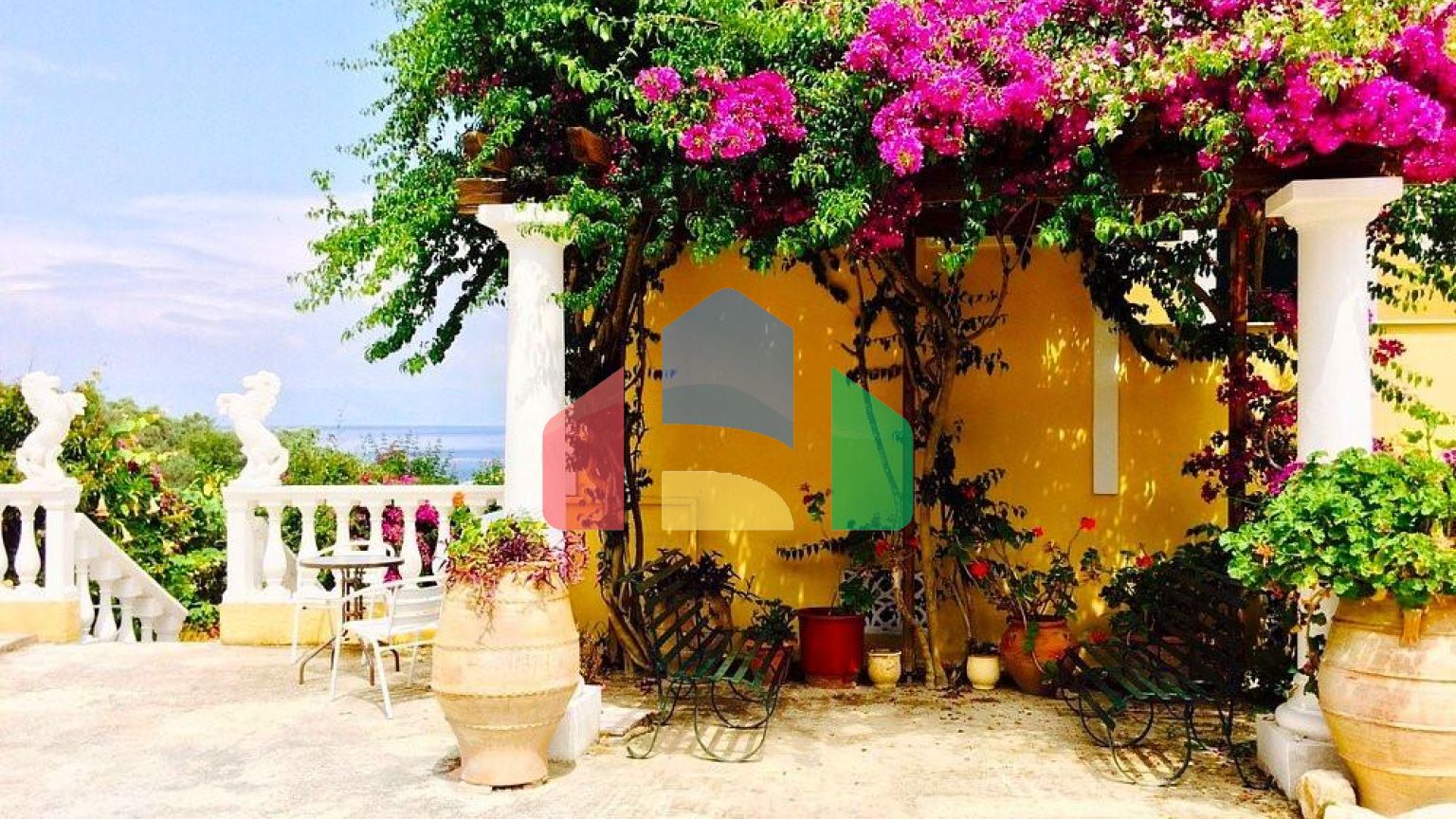 Продажа - Комплекс 650 m² на о. Корфу