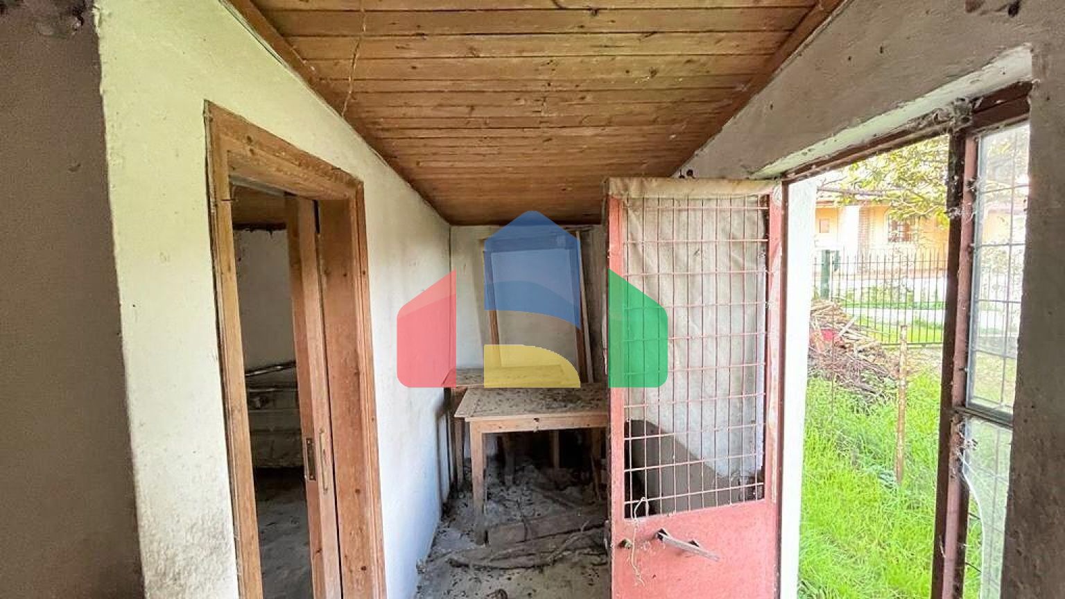 Продаж - Котедж 95 m² на о. Корфу