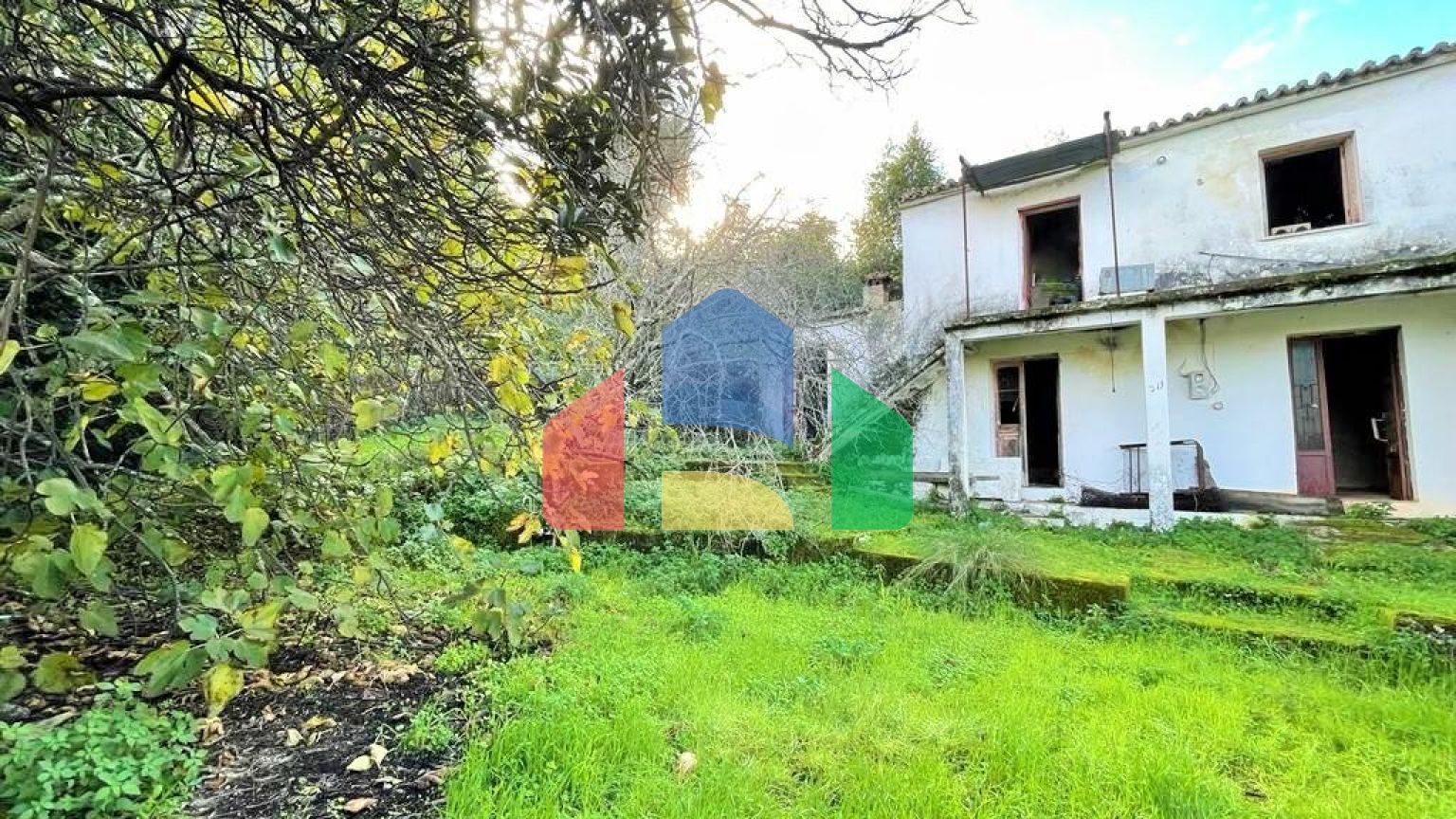 Продаж - Котедж 95 m² на о. Корфу