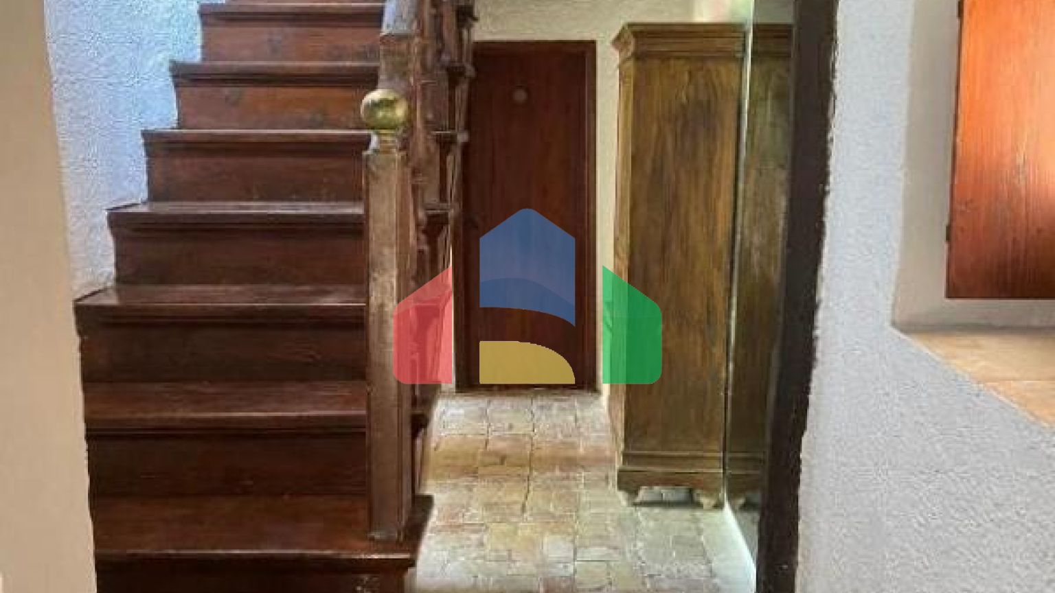 Продажа - Коттедж 200 m² на о. Корфу