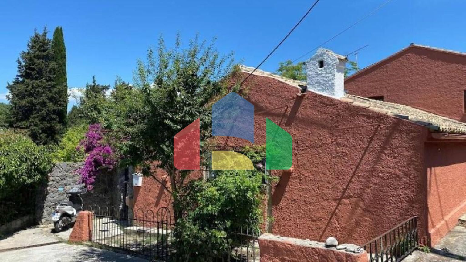 Продажа - Коттедж 200 m² на о. Корфу