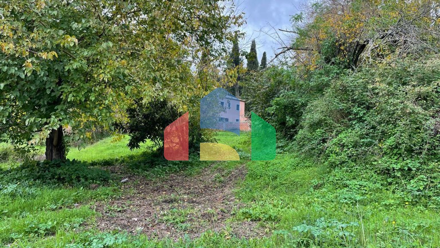 Продажа - Земельный участок 2033 m² на о. Корфу