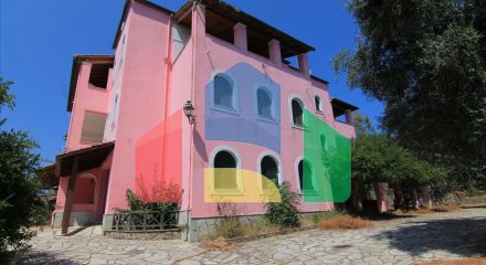 For Sale - Hotel 580 m² in Corfu