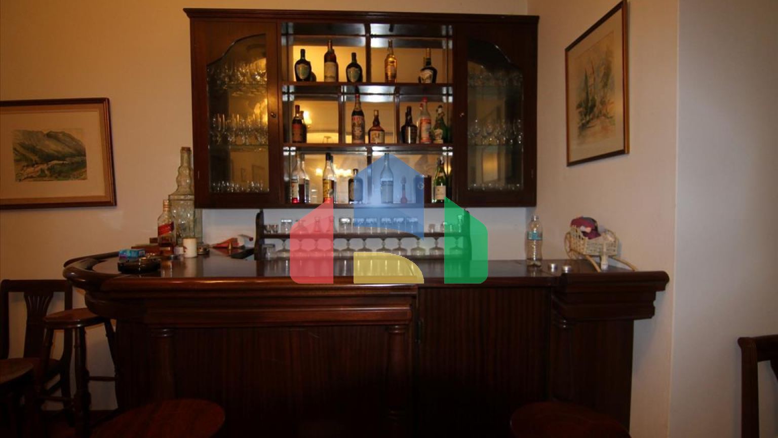 Продажа - Гостиница 580 m² на о. Корфу