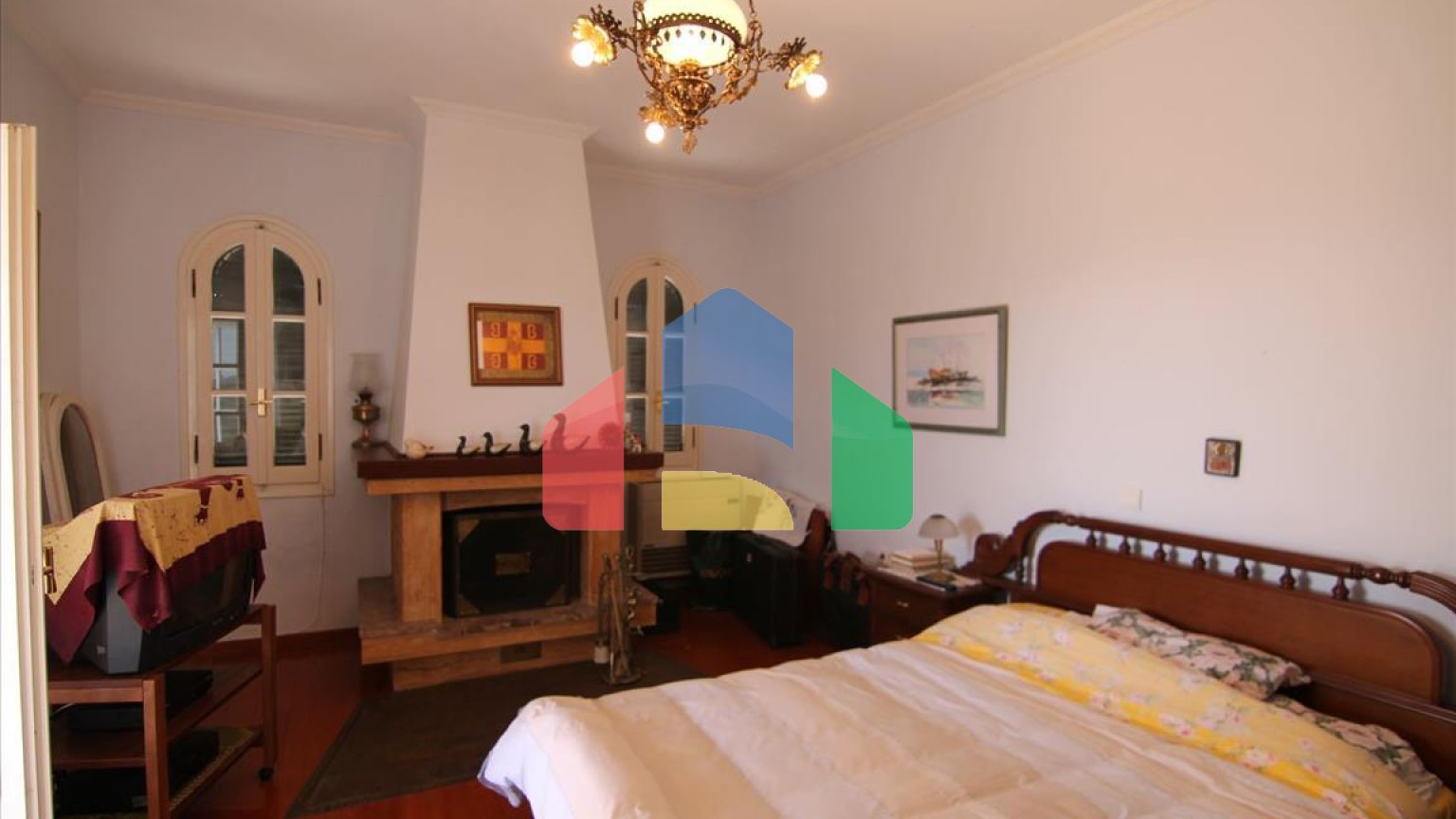 Продажа - Гостиница 580 m² на о. Корфу