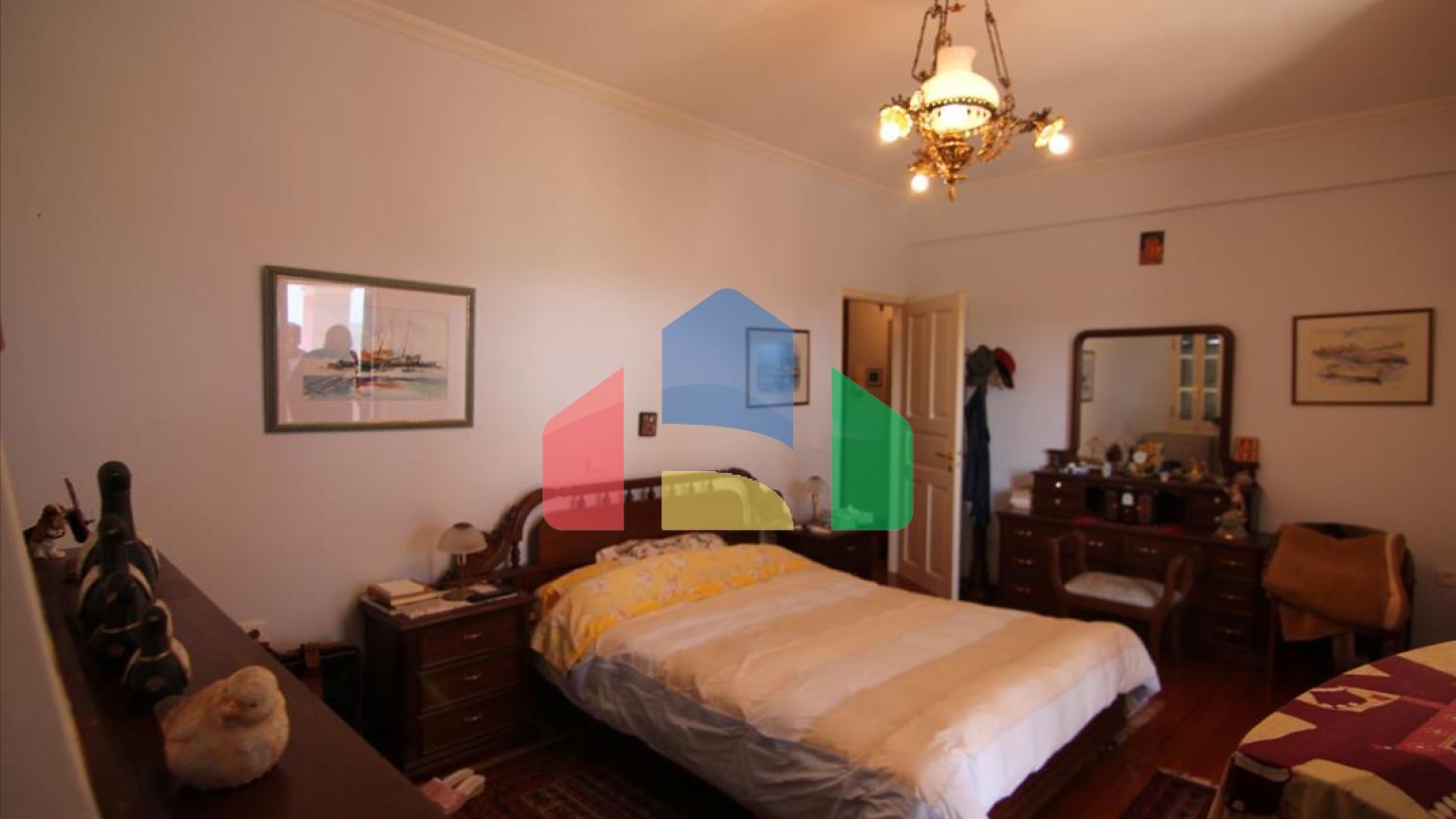 Продажа - Гостиница 580 m² на о. Корфу