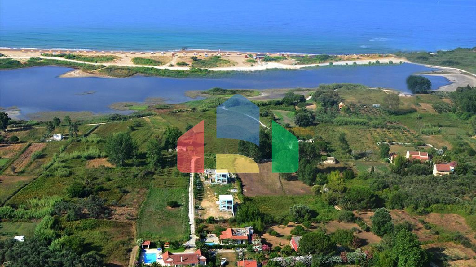 Продажа - Вилла 250 m² на о. Корфу